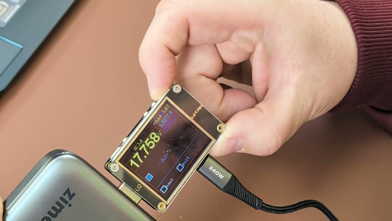 Обмеження USB-A ZIME Z5 приблизно на 35 Вт